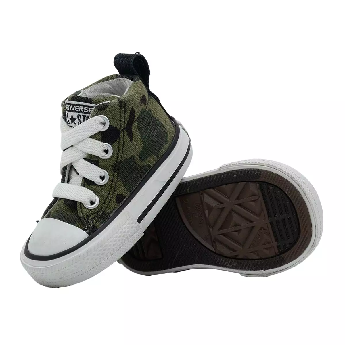 Converse Chuck Taylor Mid Top Sneakers