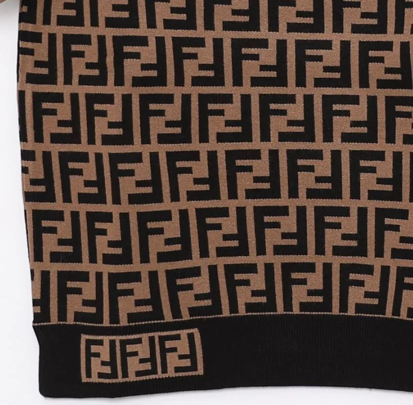 FENDI  |V-neck & Crew neck