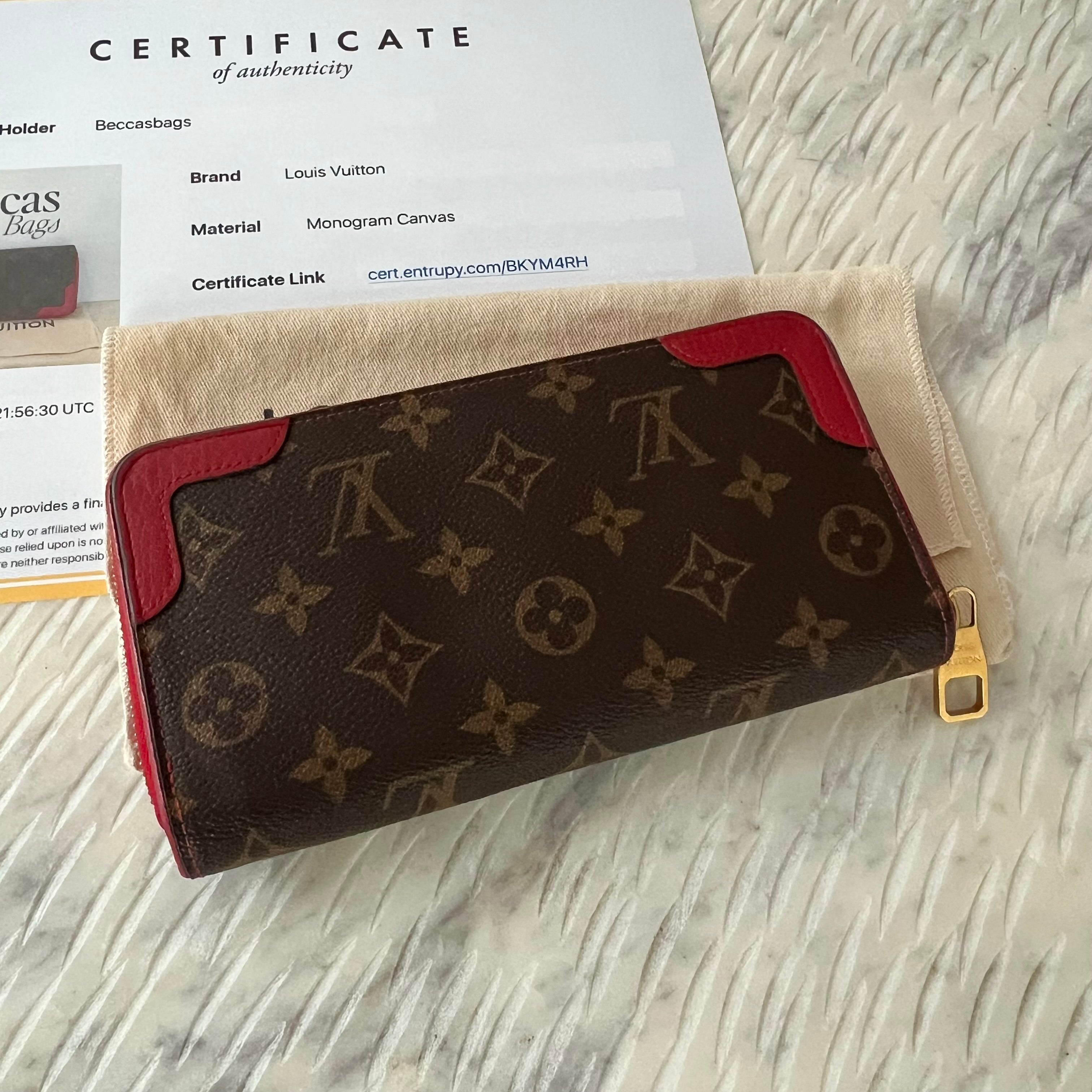 Louis Vuitton Retiro Zippy Wallet