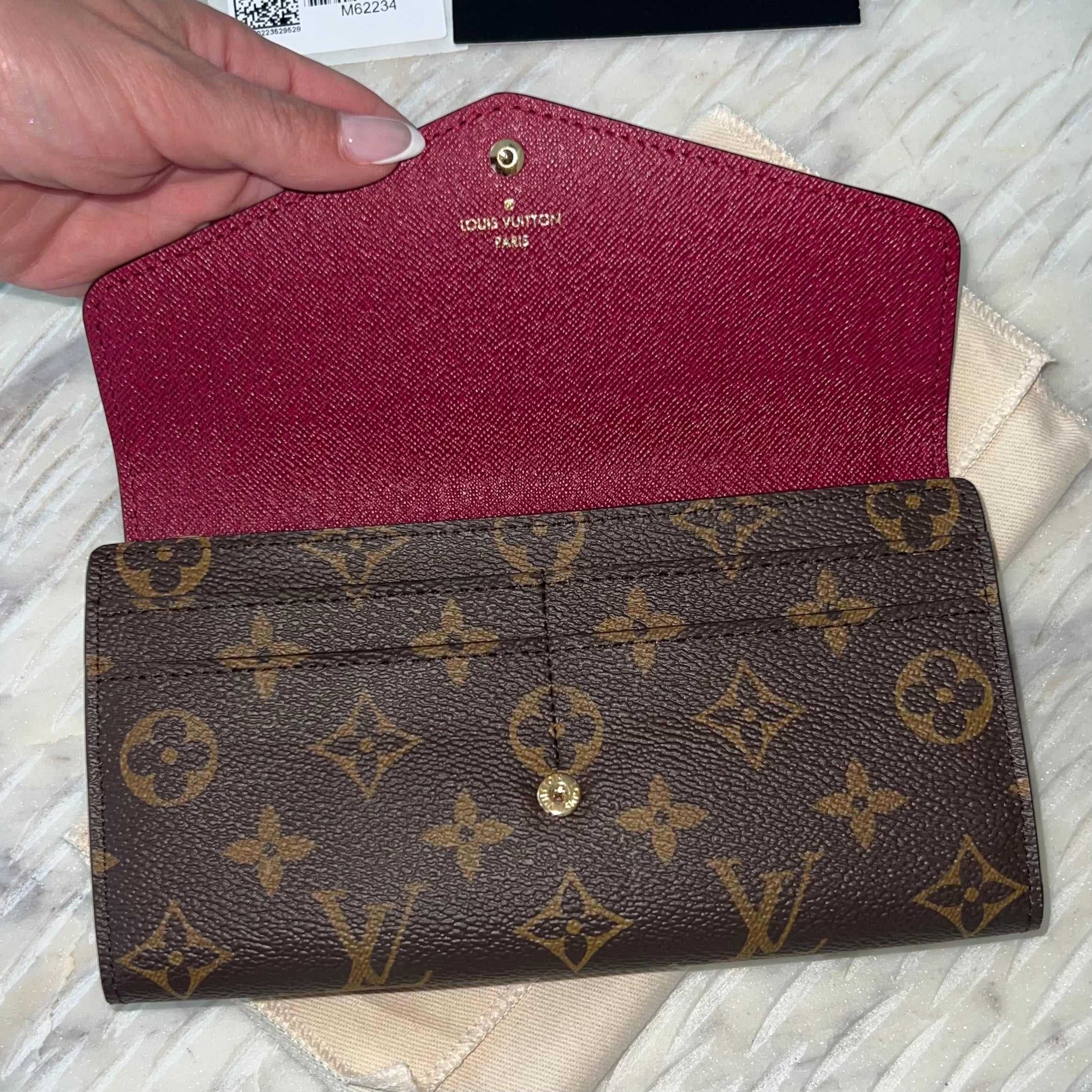 Louis Vuitton Sarah Wallet