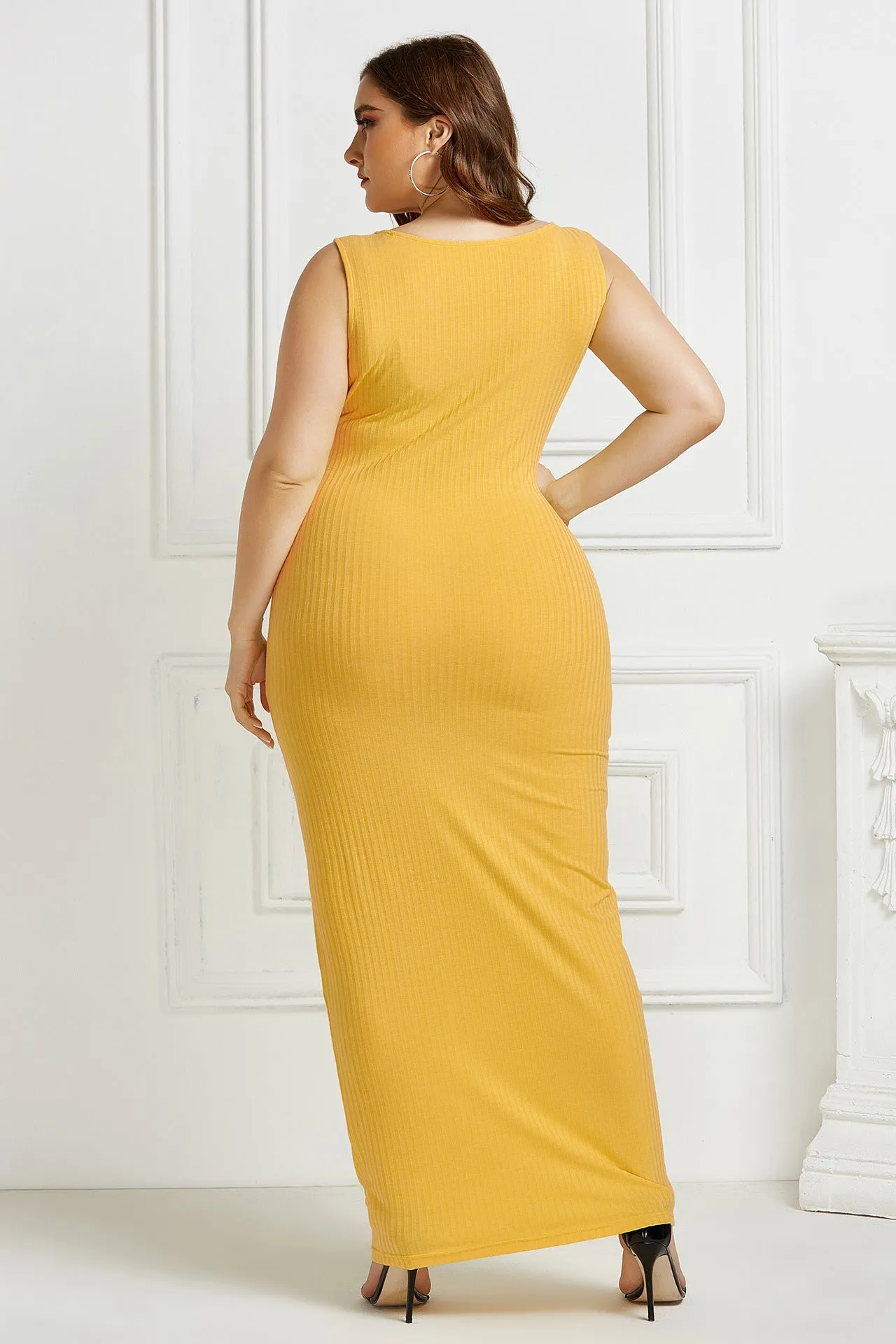 Women Plus Size Solid Sleeveless Sexy U-Neck Slim Dress