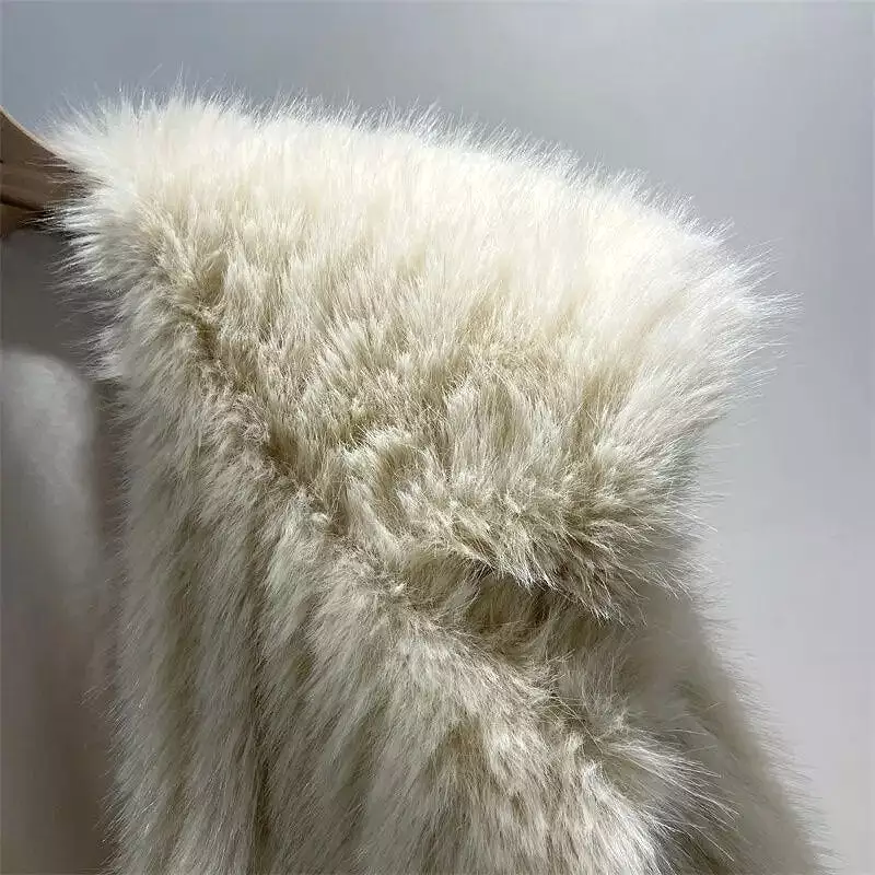 Women's Fur Coat Sailor Collar Stripe Top Short Stylish Faux Fur Coat